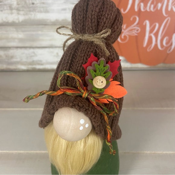 Handmade Green Gnome Fall Harvest Autumn Farmhouse Home Decor Brown Sweater Hat - Picture 3 of 10
